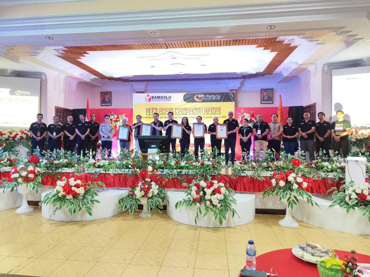 "Tanimbar Katong Punya, Jadi Biking Akang Jalan Deng Bae-Bae"