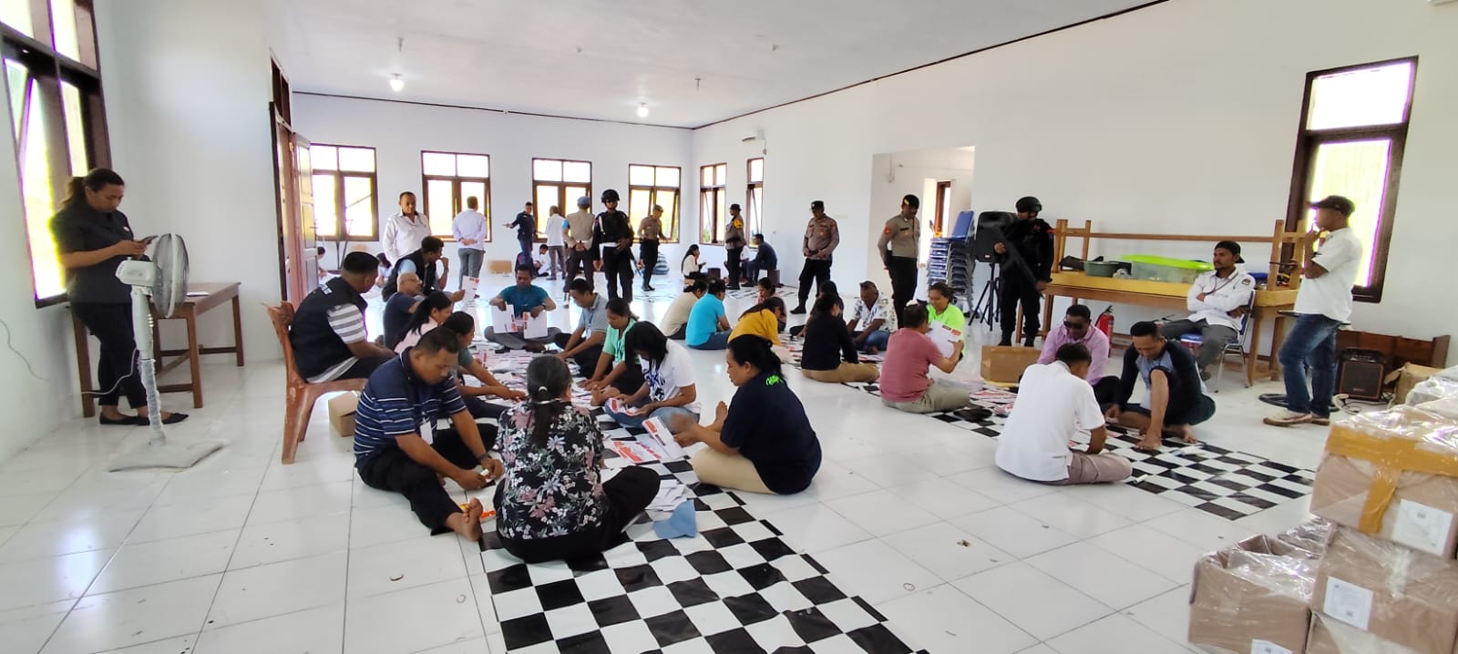 Pengawasan Penyortiran dan Pelipatan Surat Suara Hari ke-5